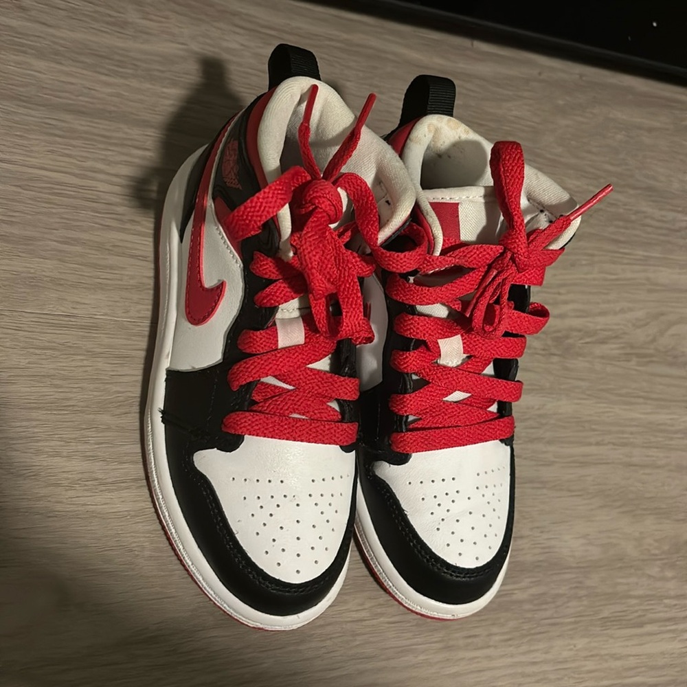 Red,white and black Jordan 1 Mid size 11c boys, worn still in good condition